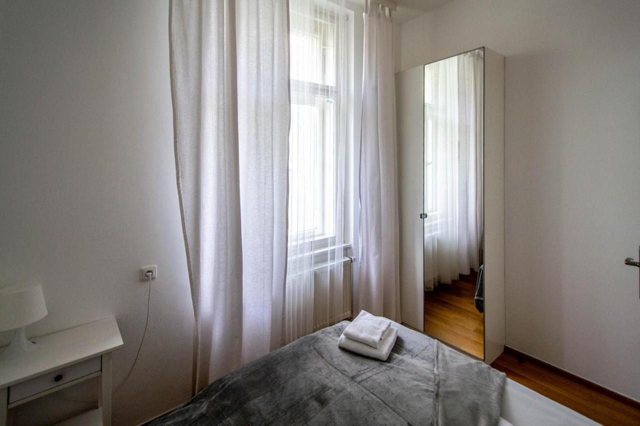 Labyrinth Apartments By Ruterra Πράγα Εξωτερικό φωτογραφία