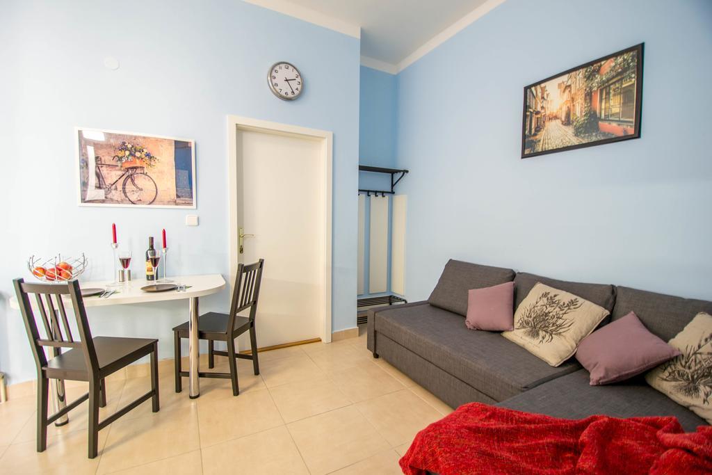 Labyrinth Apartments By Ruterra Πράγα Εξωτερικό φωτογραφία